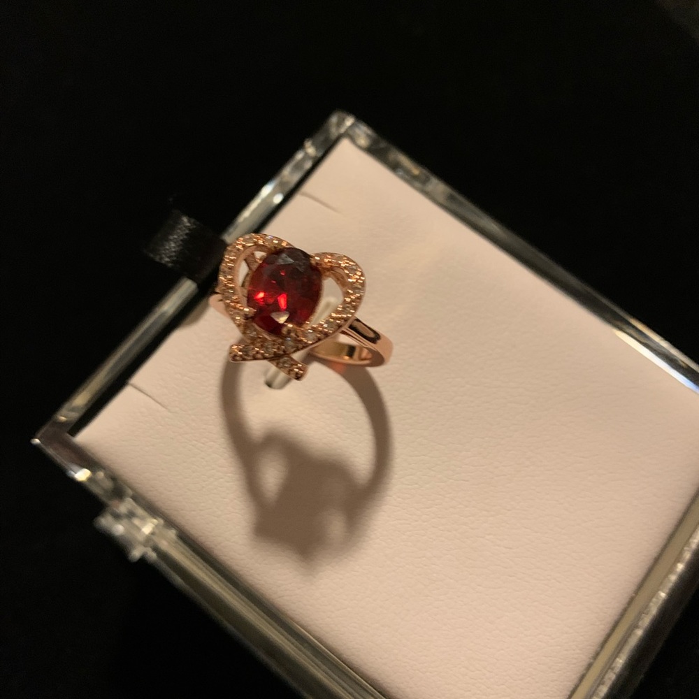 Red CZ Knot Ring - Picture 5 of 6